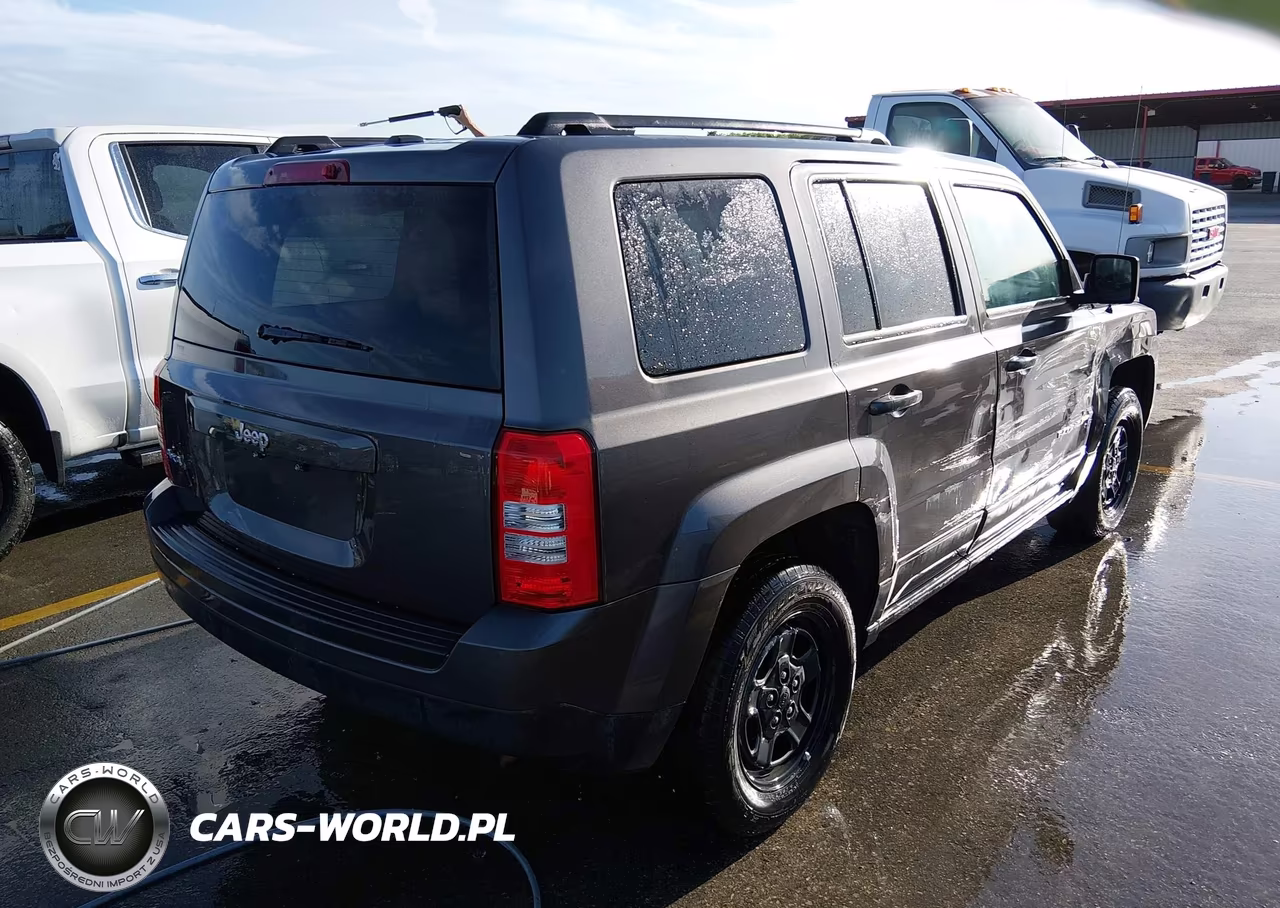 2017 Jeep Patriot Sport VIN:1C4NJRBBXHD111259 - 4