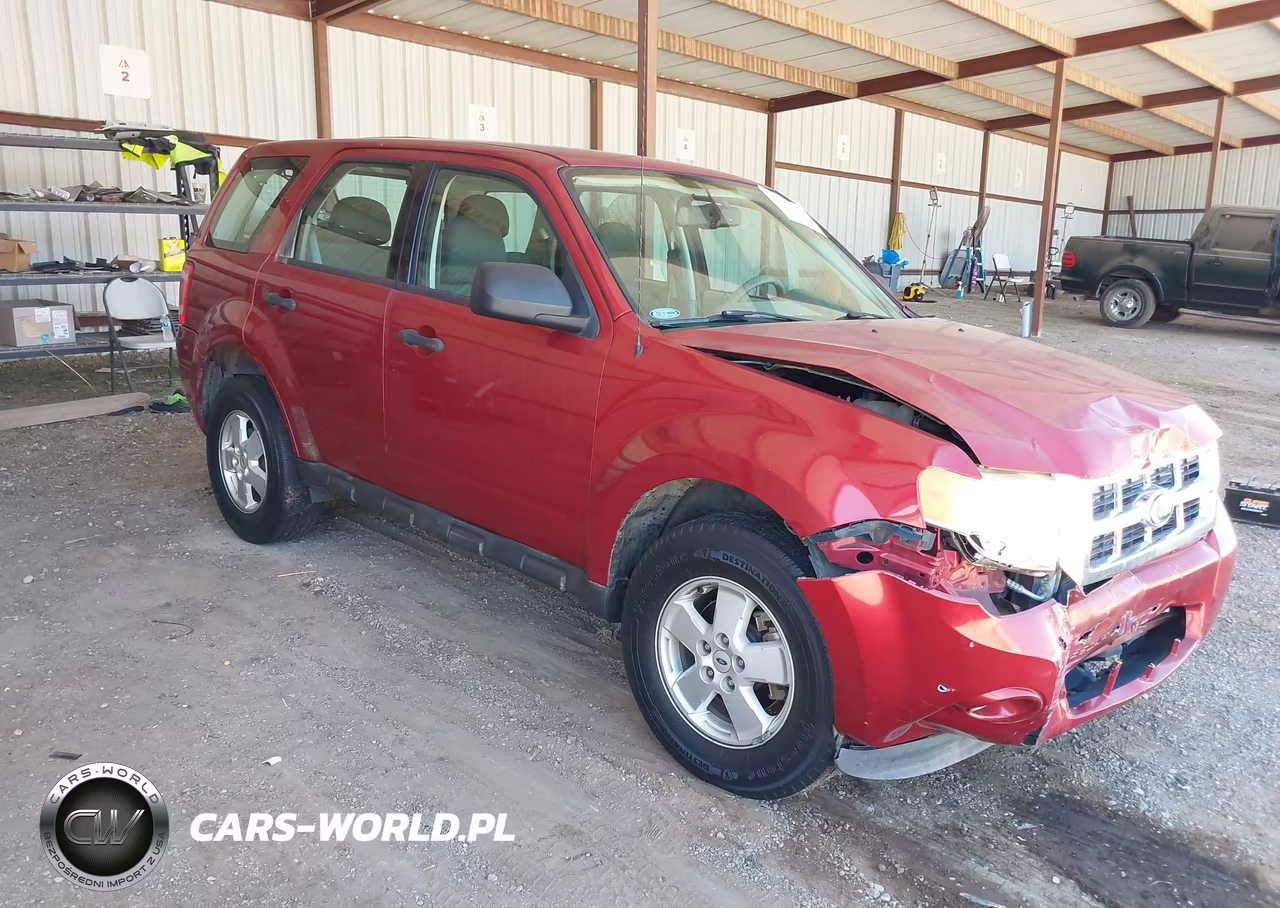 2012 Ford Escape Xls – zdjęcie 1 z 15