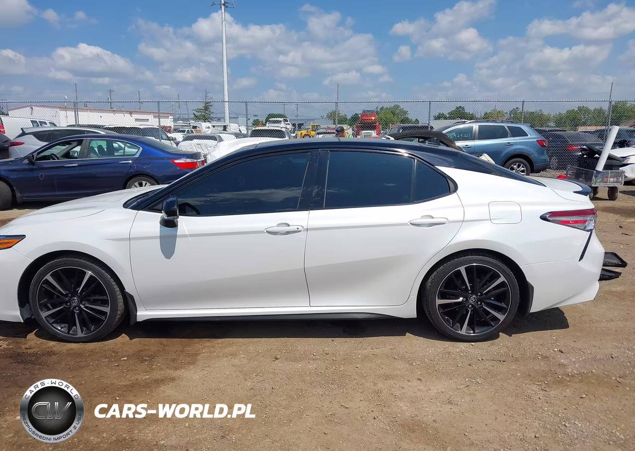 2019 Toyota Camry Xse VIN:4T1B61HKXKU209207 - 14