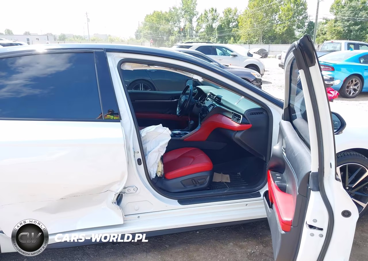 2019 Toyota Camry Xse VIN:4T1B61HKXKU209207 - 5