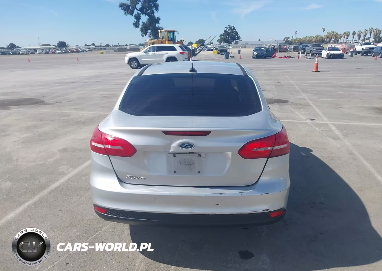 2016 Ford Focus S VIN:1FADP3E29GL276233 - 16