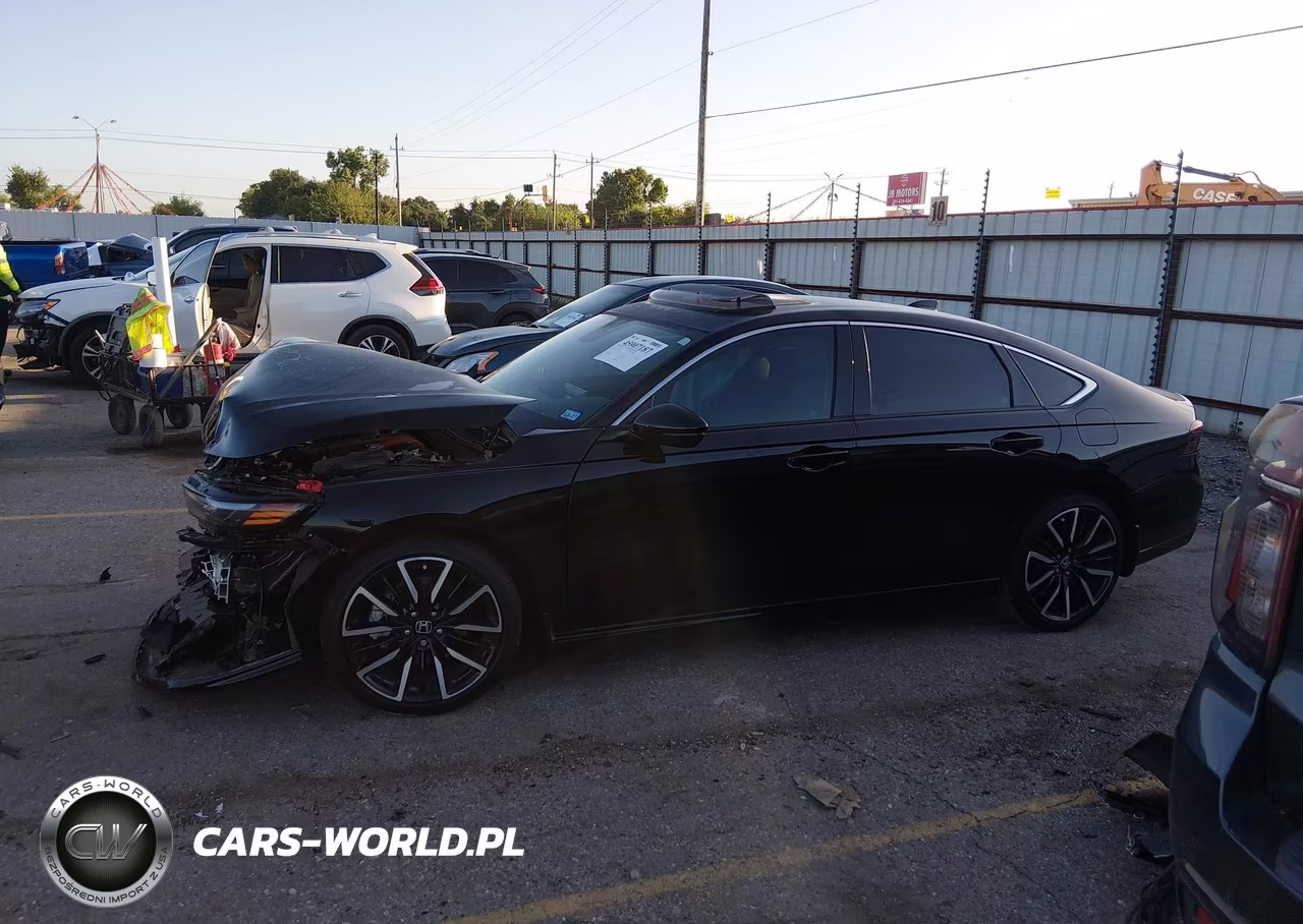 2024 Honda Accord Hybrid Touring VIN:1HGCY2F89RA092197 - 14