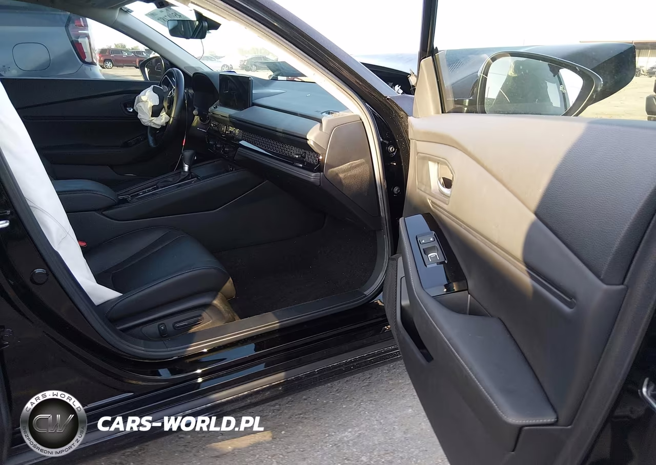 2024 Honda Accord Hybrid Touring VIN:1HGCY2F89RA092197 - 5