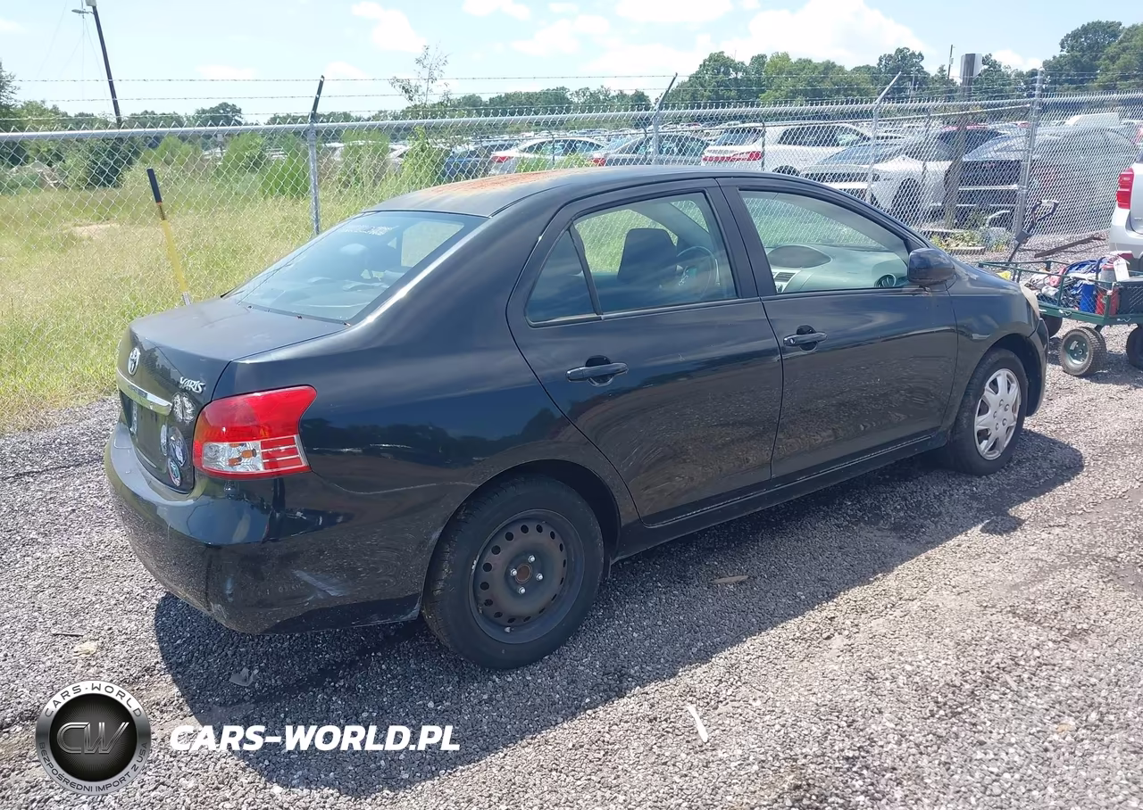 2010 Toyota Yaris VIN:JTDBT4K32A1360557 - 4