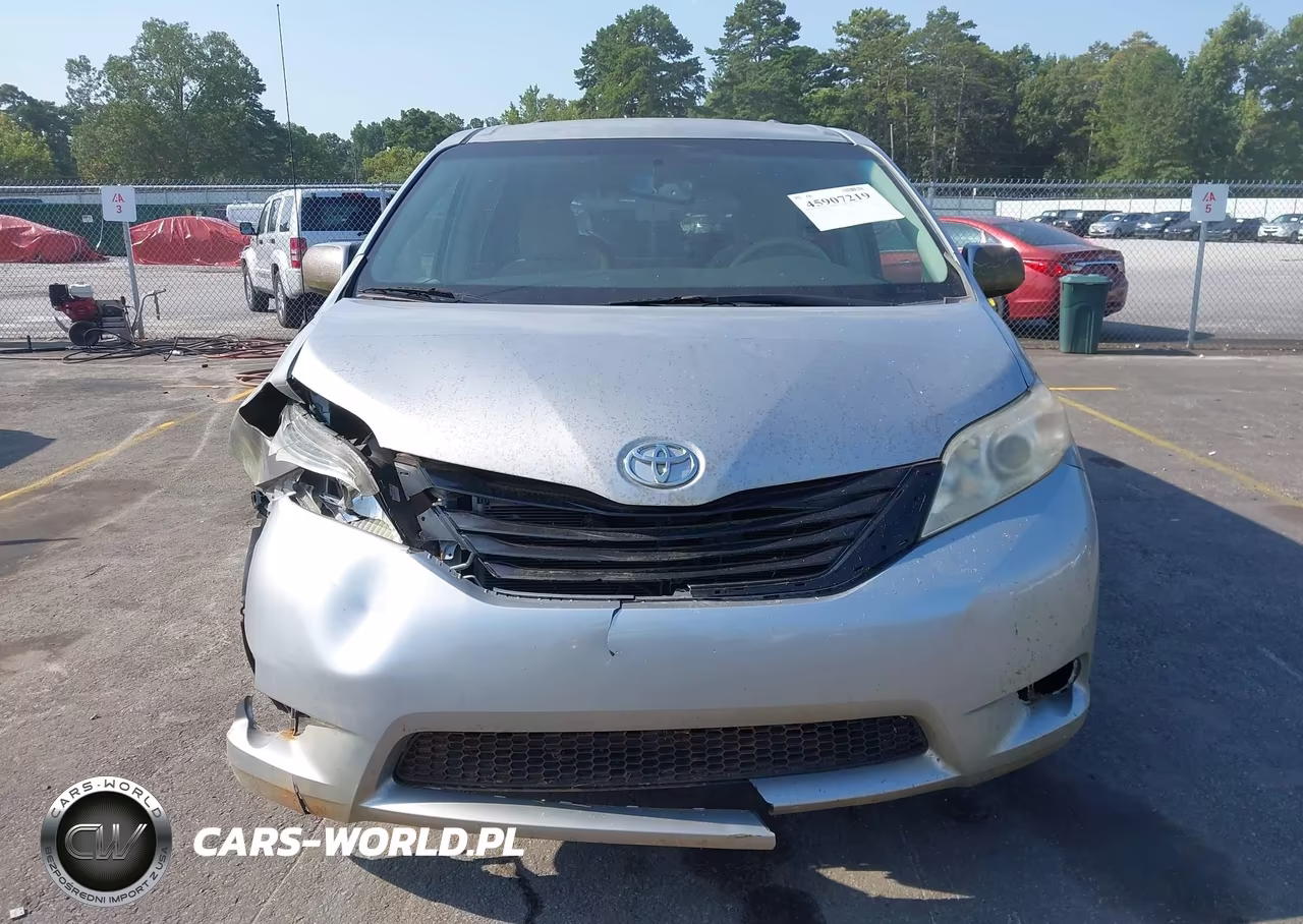 2014 Toyota Sienna Le V6 8 Passenger VIN:5TDKK3DC6ES474547 - 10