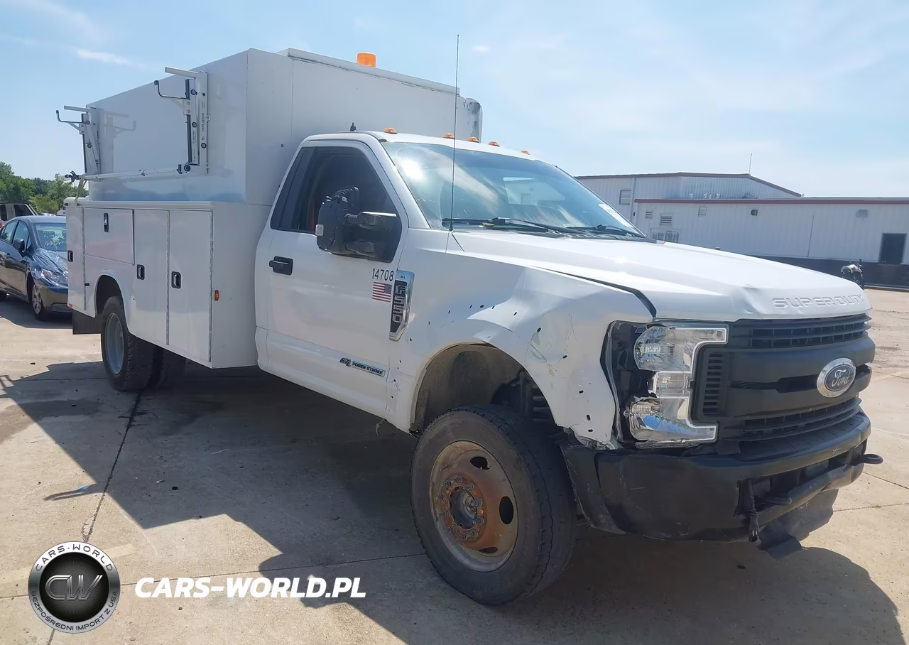 2019 Ford F-550 Chassis Xl VIN:1FDUF5HT2KEF70823 - 1