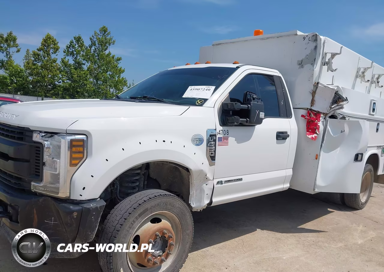 2019 Ford F-550 Chassis Xl VIN:1FDUF5HT2KEF70823 - 11