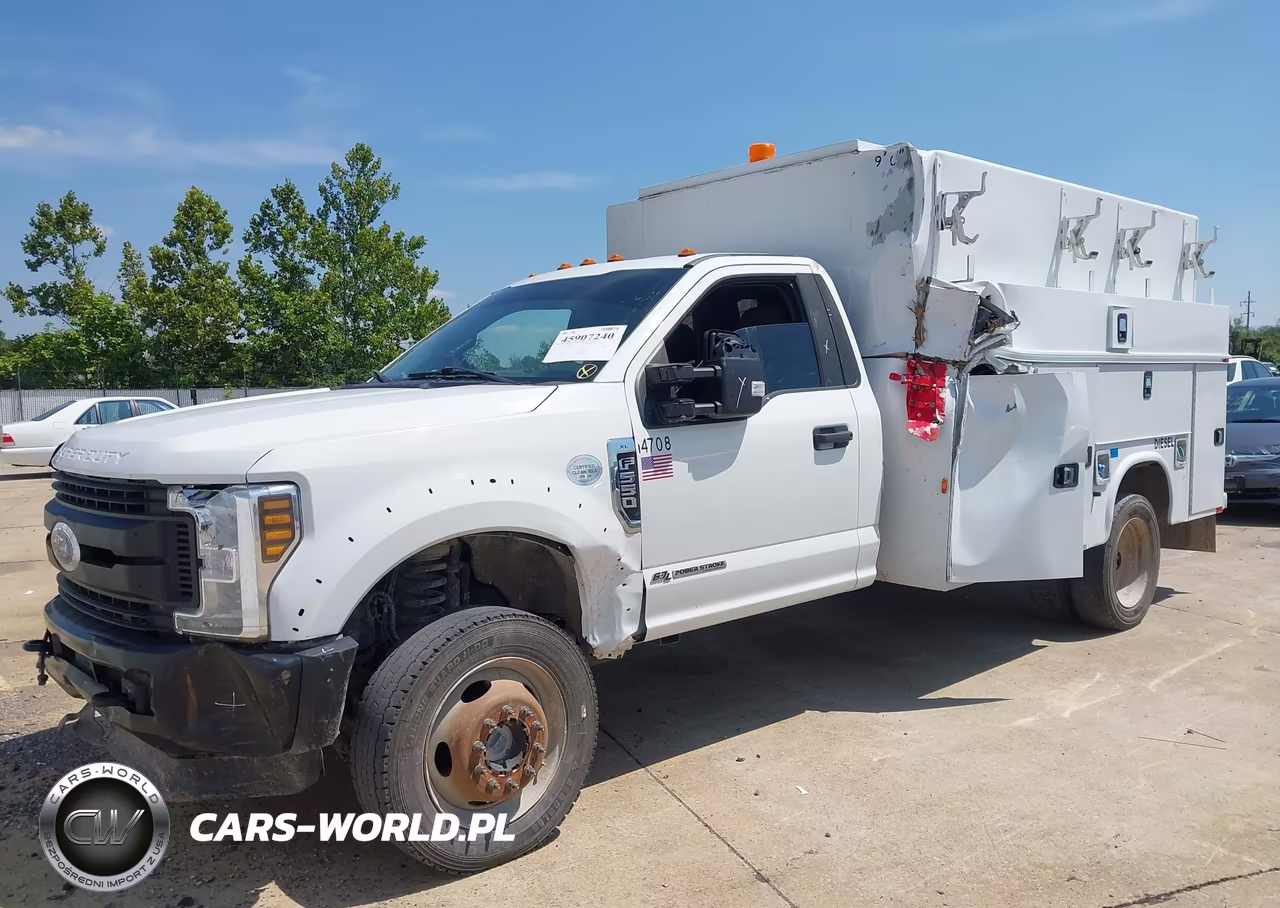 2019 Ford F-550 Chassis Xl VIN:1FDUF5HT2KEF70823 - 2