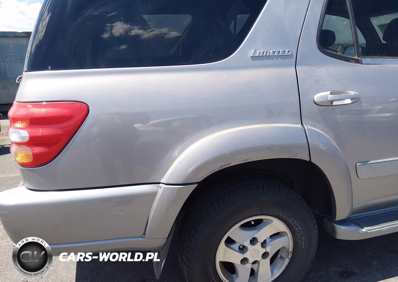 2001 Toyota Sequoia Limited V8 VIN:5TDZT38A01S043295 - 13