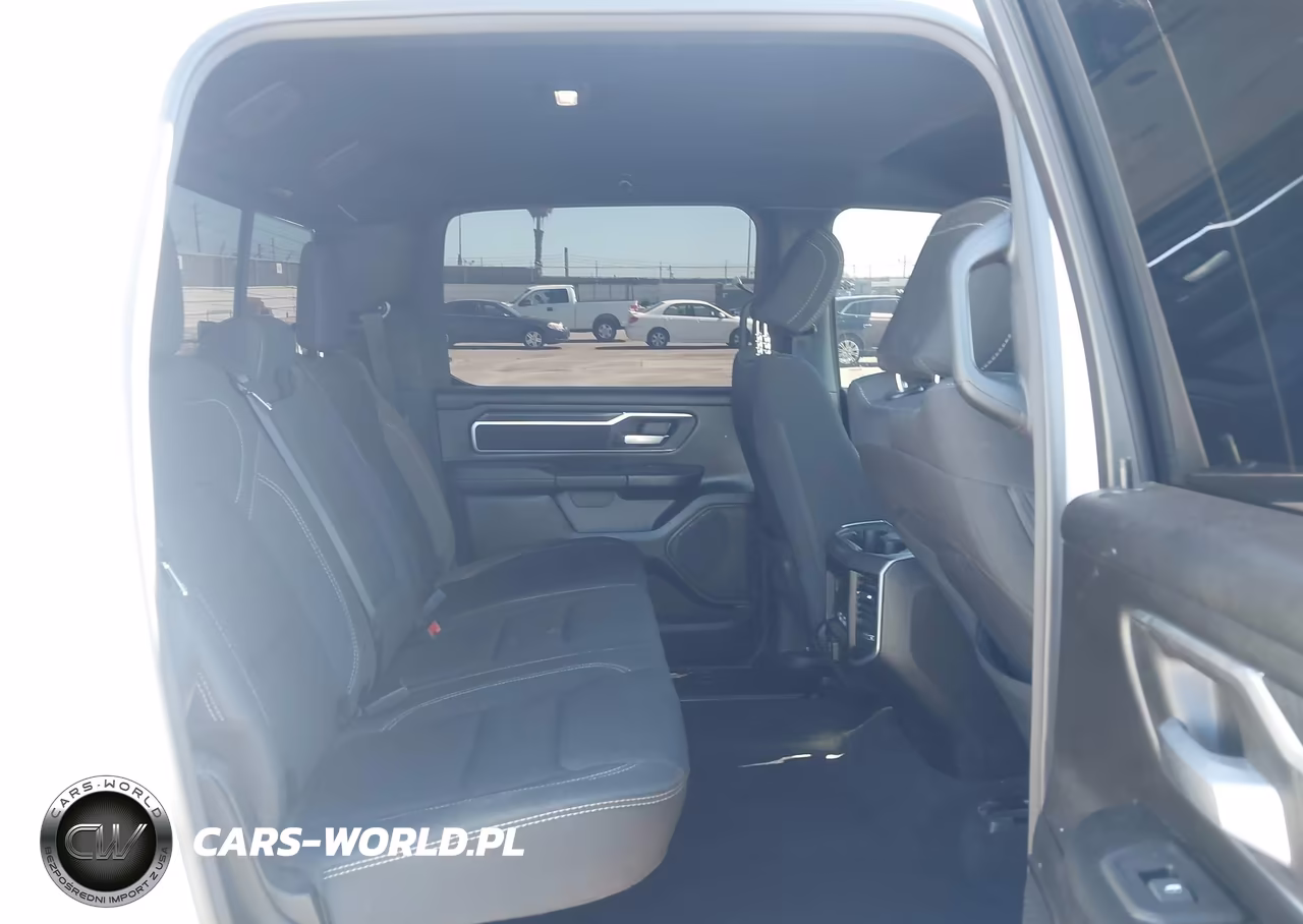 2025 Ram 1500 Big Horn 4X2 5'7 Box VIN:1C6RREFGXSN647596 - 8