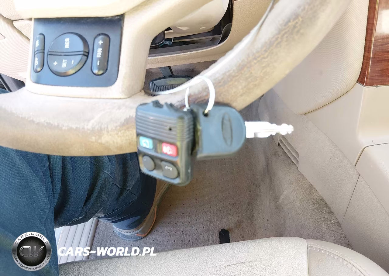 2006 Ford Explorer Eddie Bauer VIN:1FMEU64EX6UB65845 - 11