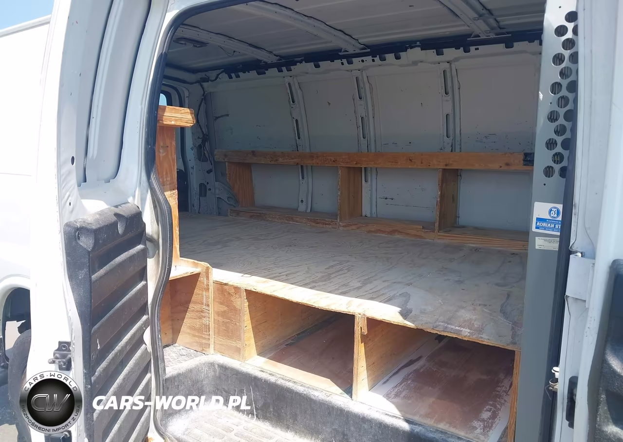 2003 Chevrolet Express VIN:1GCGG25U131196126 - 8