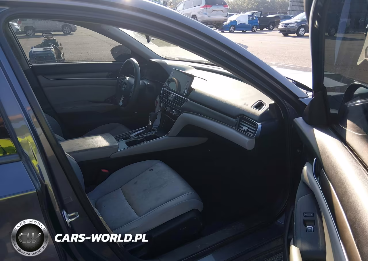 2018 Honda Accord Lx VIN:1HGCV1F11JA072570 - 5