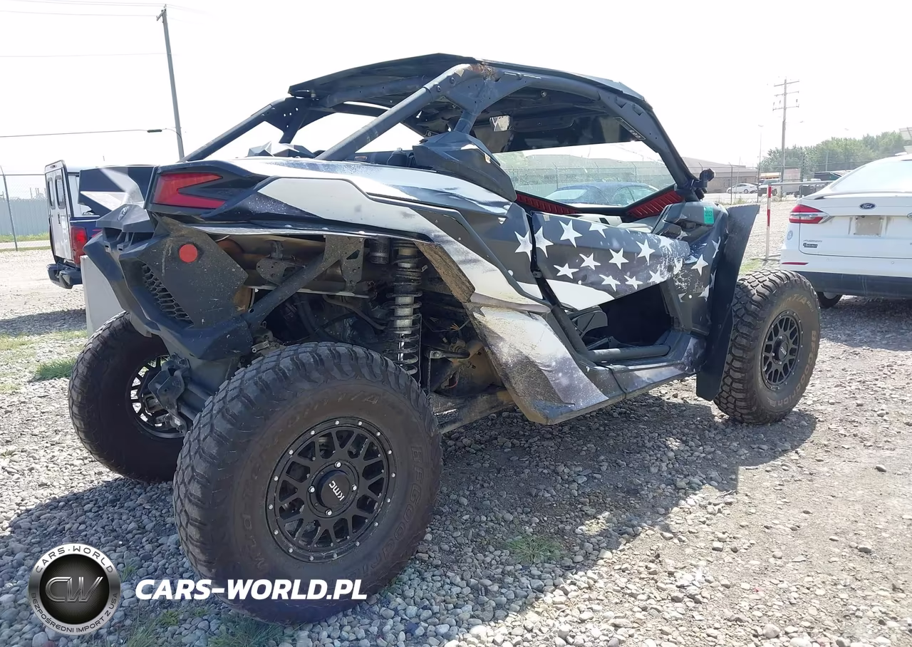2023 Can-Am Maverick X3 X Ds Turbo Rr VIN:3JBVDAV4XPE000801 - 4