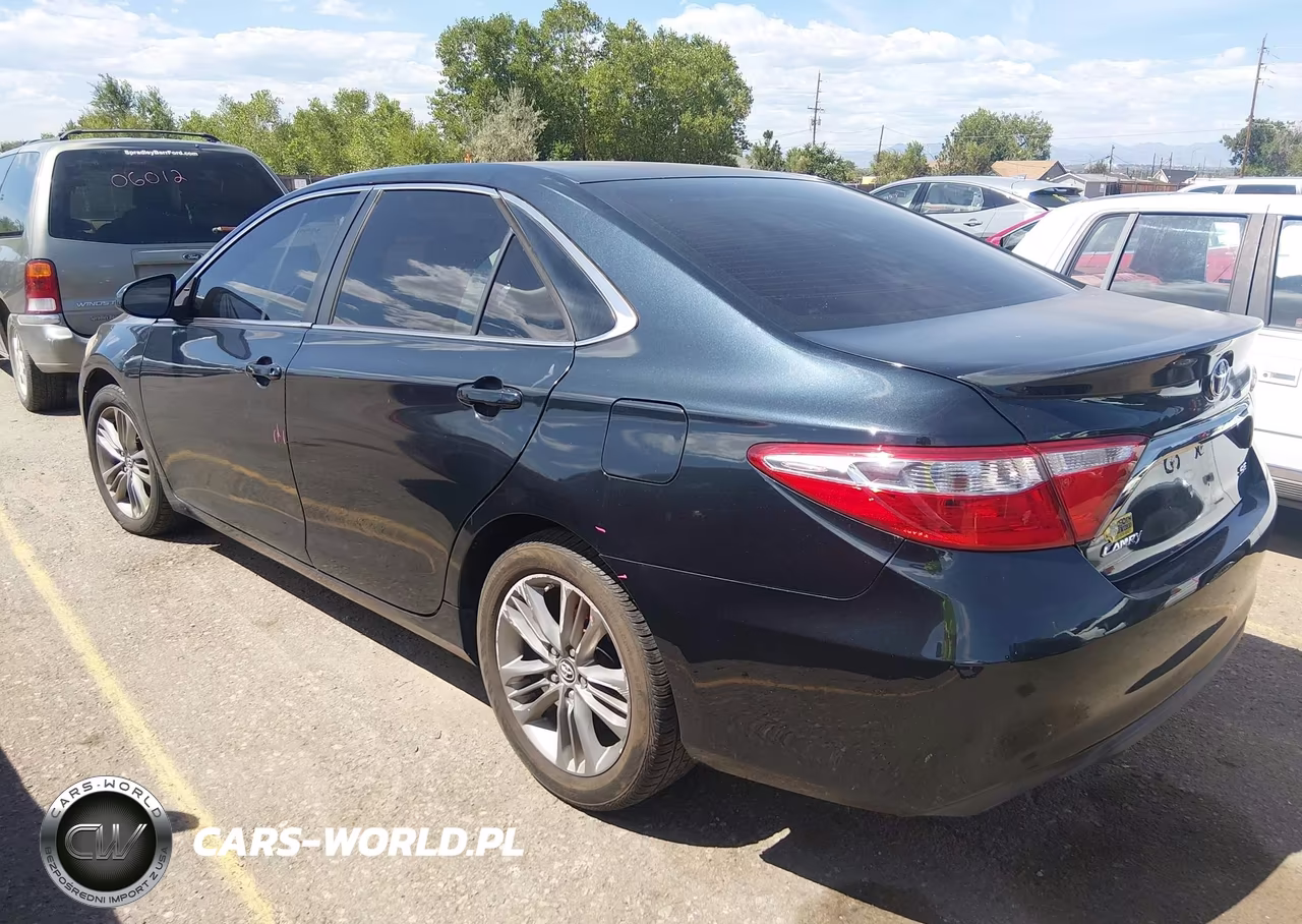 2015 Toyota Camry Se VIN:4T1BF1FK0FU039254 - 3