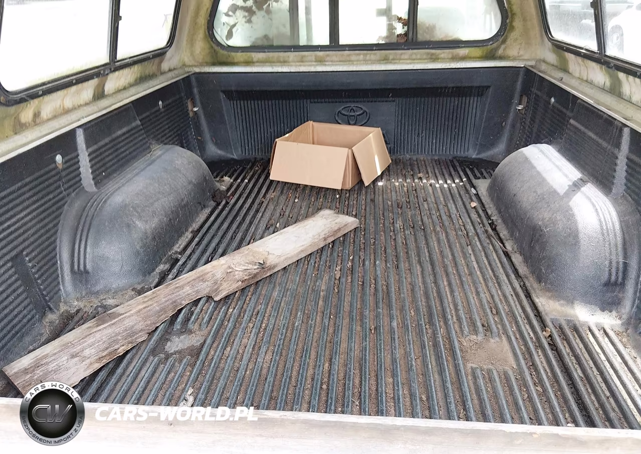2002 Toyota Tacoma VIN:5TEPM62N22Z016203 - 8