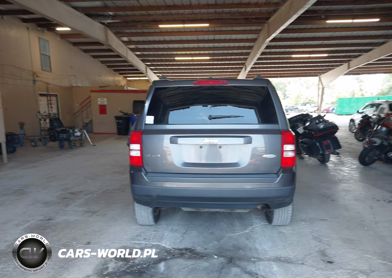 2017 Jeep Patriot Latitude VIN:1C4NJRFB8HD174905 - 16