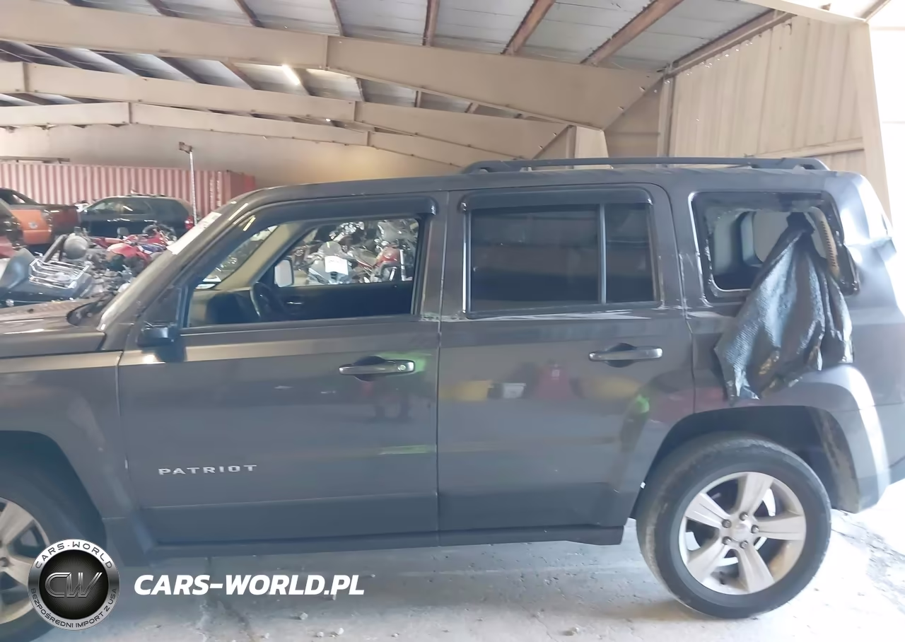 2017 Jeep Patriot Latitude VIN:1C4NJRFB8HD174905 - 6