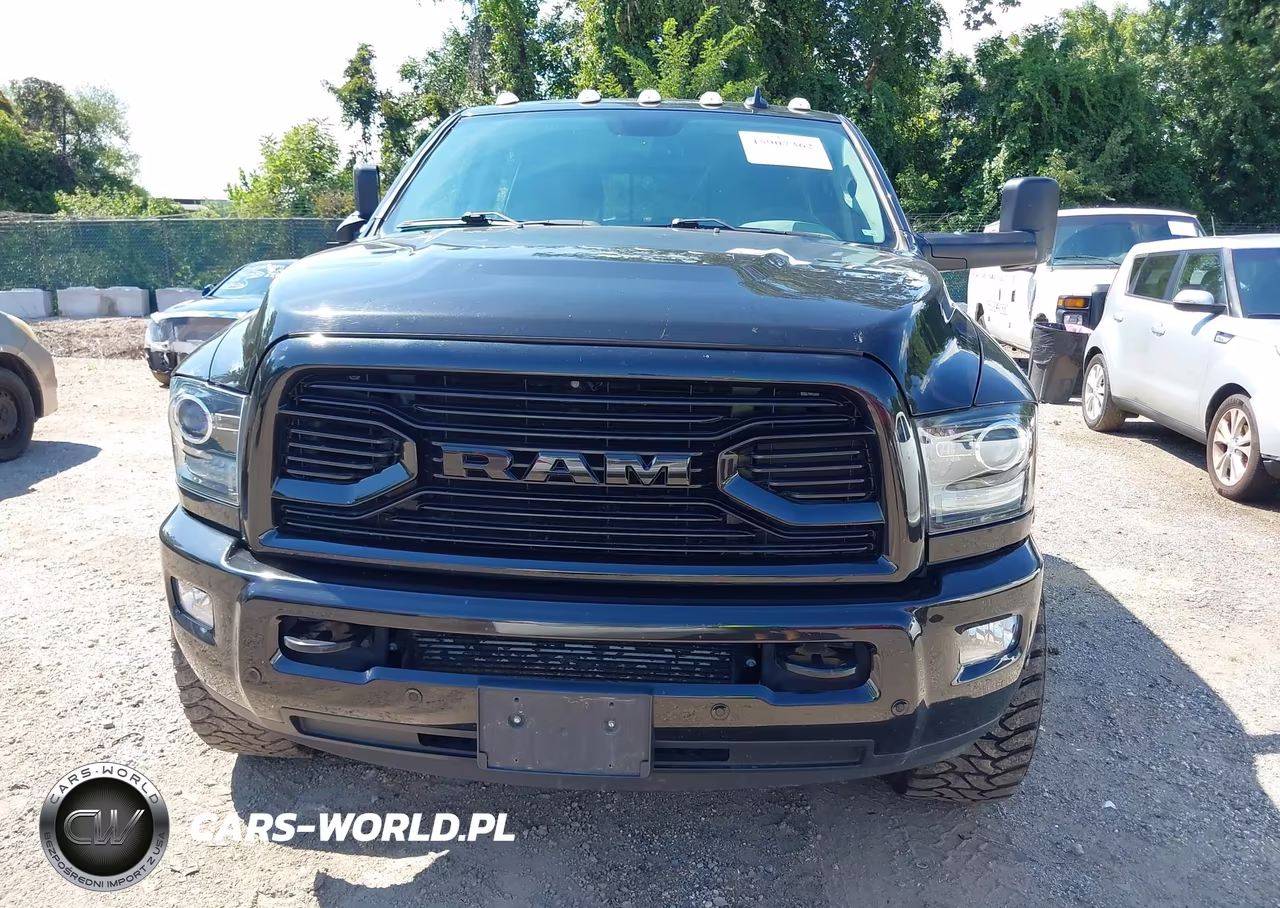 2018 Ram 2500 Laramie 4X4 6'4 Box VIN:3C6UR5FL5JG386716 - 12