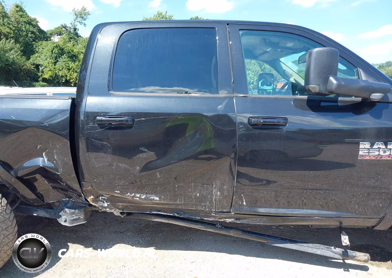 2018 Ram 2500 Laramie 4X4 6'4 Box VIN:3C6UR5FL5JG386716 - 6