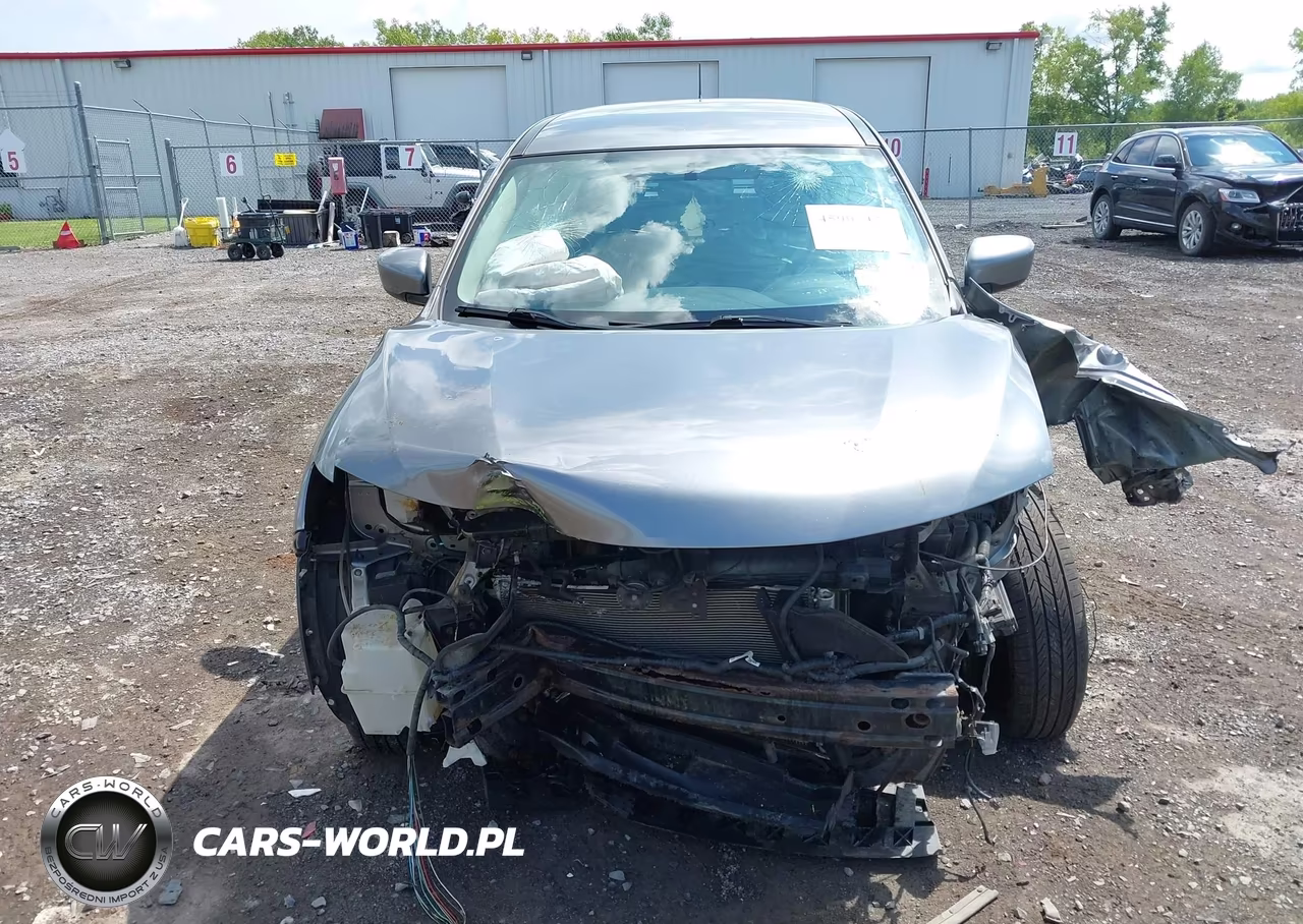 2016 Nissan Rogue S VIN:KNMAT2MV8GP619119 - 13