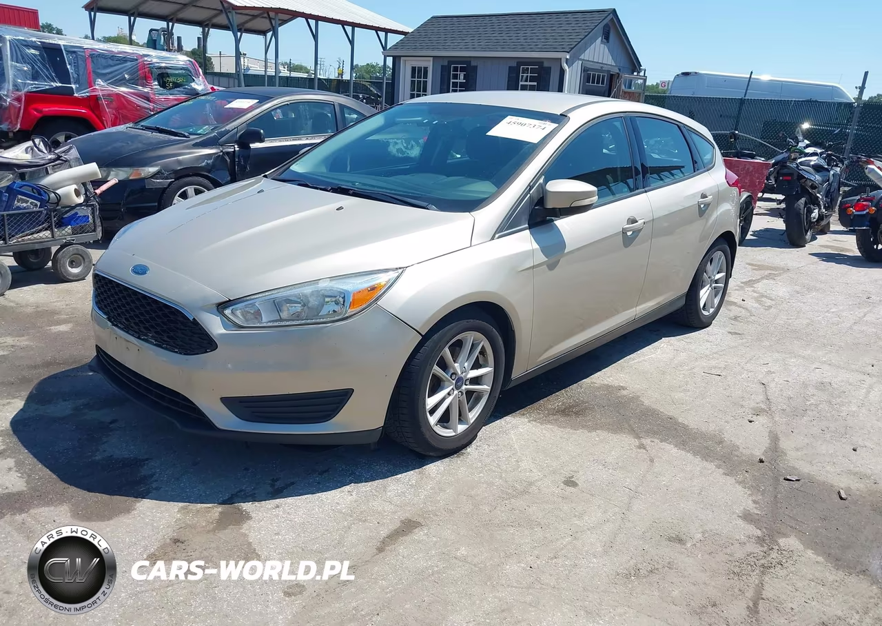 2017 Ford Focus Se VIN:1FADP3K26HL252395 - 2
