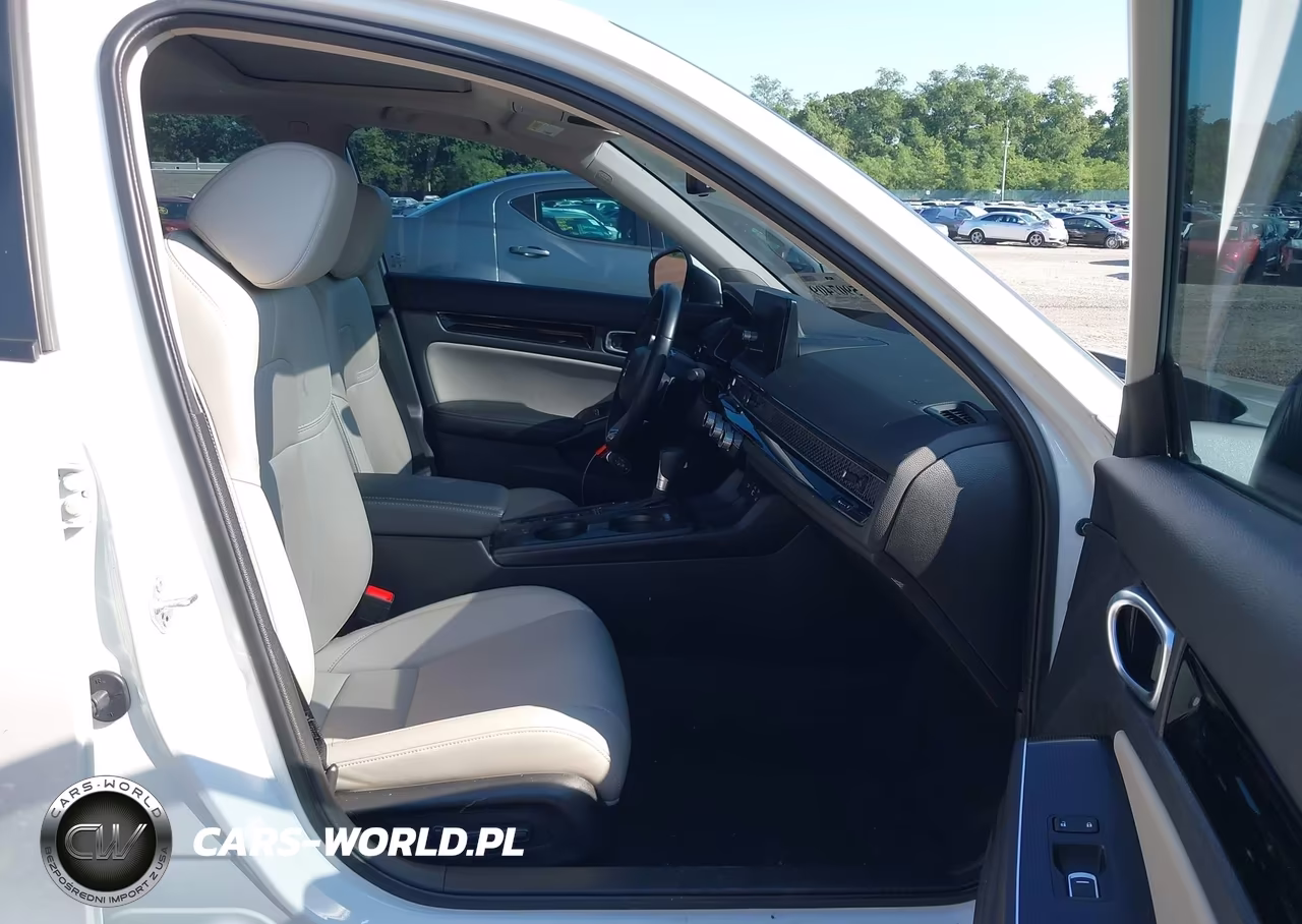 2023 Honda Civic Touring VIN:2HGFE1F96PH323368 - 5