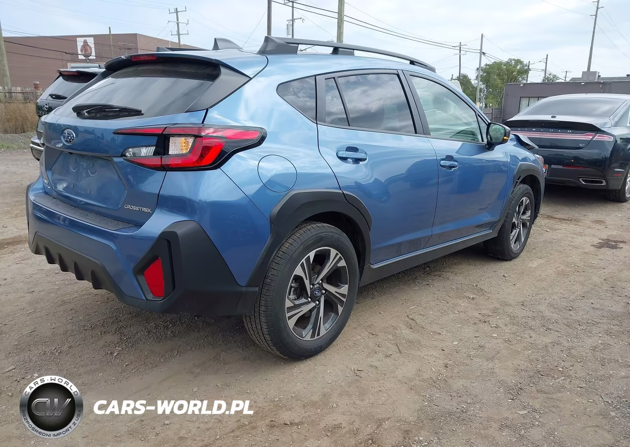 2024 Subaru Crosstrek Premium VIN:JF2GUADC4RH330320 - 4