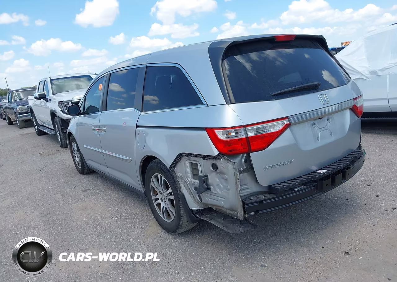 2013 Honda Odyssey Ex VIN:5FNRL5H49DB021813 - 3