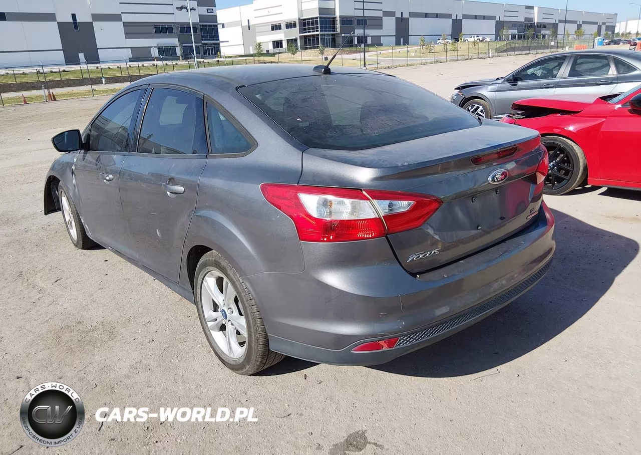 2014 Ford Focus Se VIN:1FADP3F21EL148886 - 3