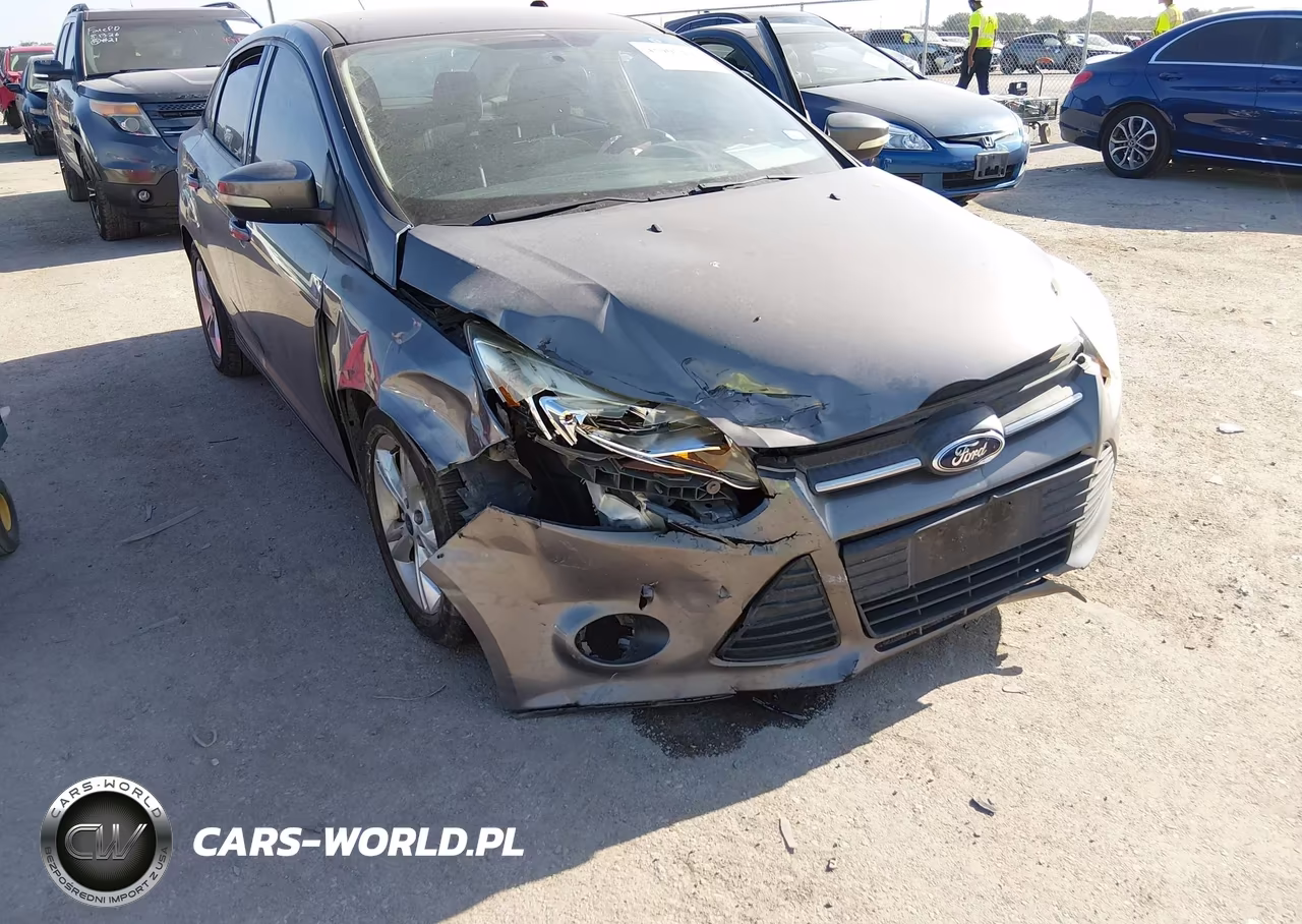 2014 Ford Focus Se VIN:1FADP3F21EL148886 - 6