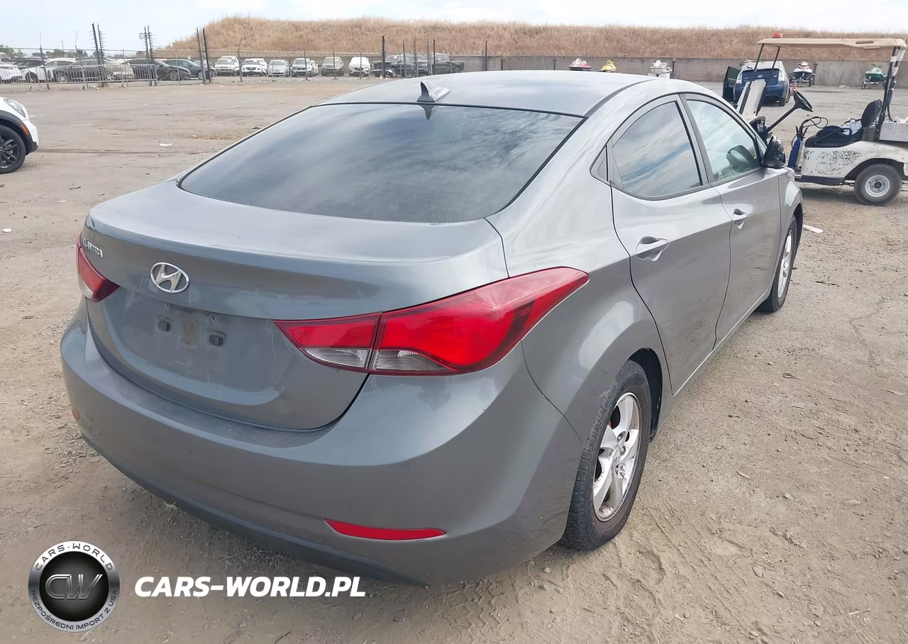 2014 Hyundai Elantra Se VIN:5NPDH4AE9EH500678 - 4