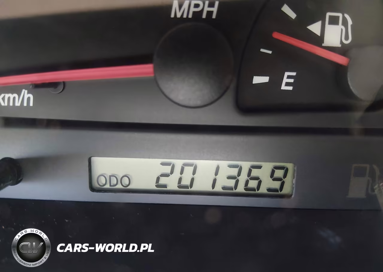 2002 Toyota Camry Le VIN:4T1BF30K22U536854 - 16