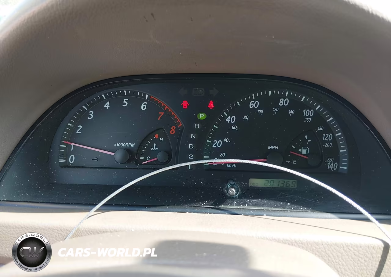 2002 Toyota Camry Le VIN:4T1BF30K22U536854 - 7