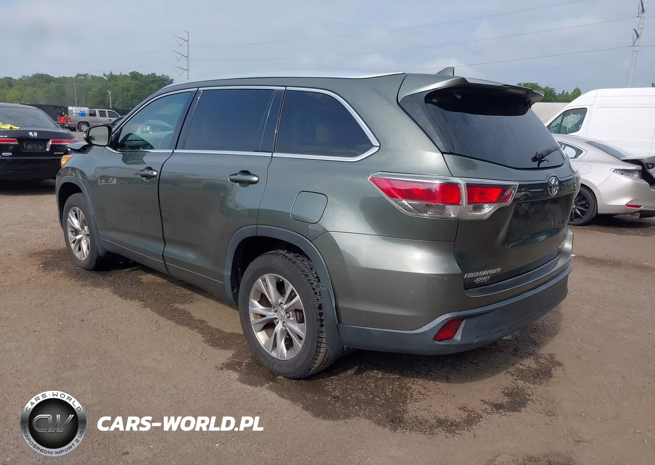 2015 Toyota Highlander Xle V6 VIN:5TDJKRFH9FS112317 - 3