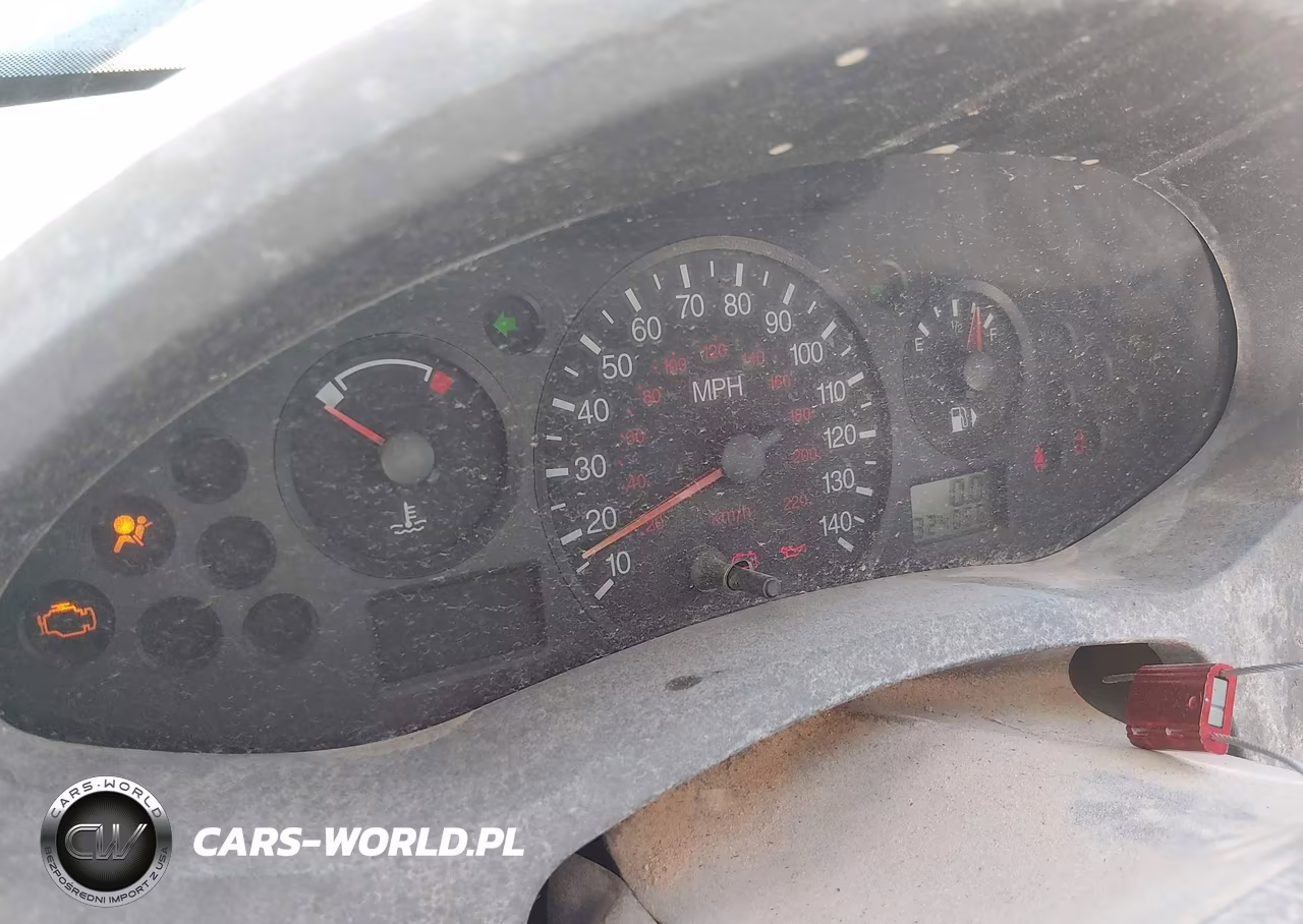 2005 Ford Focus Zx4 VIN:1FAFP34N05W307238 - 7