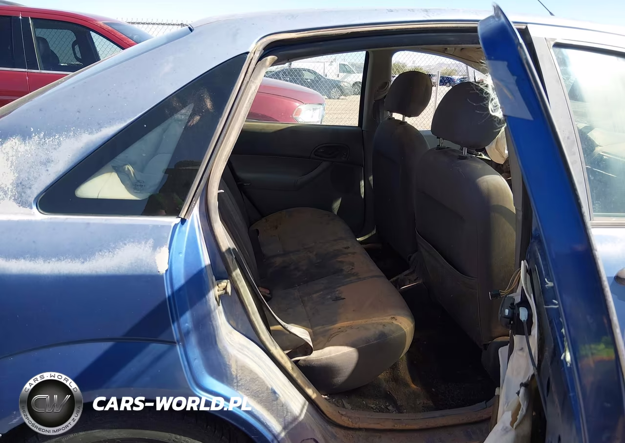 2005 Ford Focus Zx4 VIN:1FAFP34N05W307238 - 8
