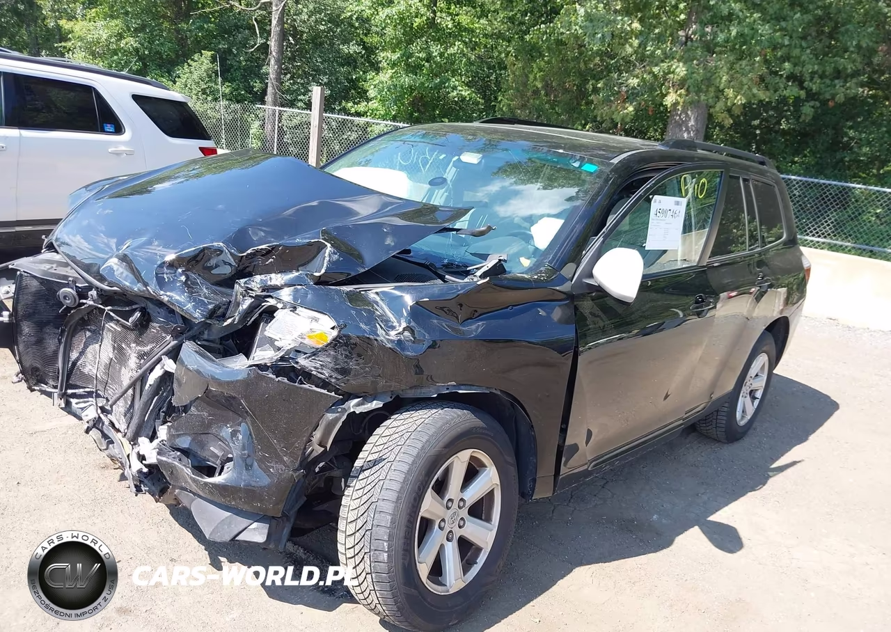 2010 Toyota Highlander Base V6 VIN:5TDBK3EH1AS037110 - 2