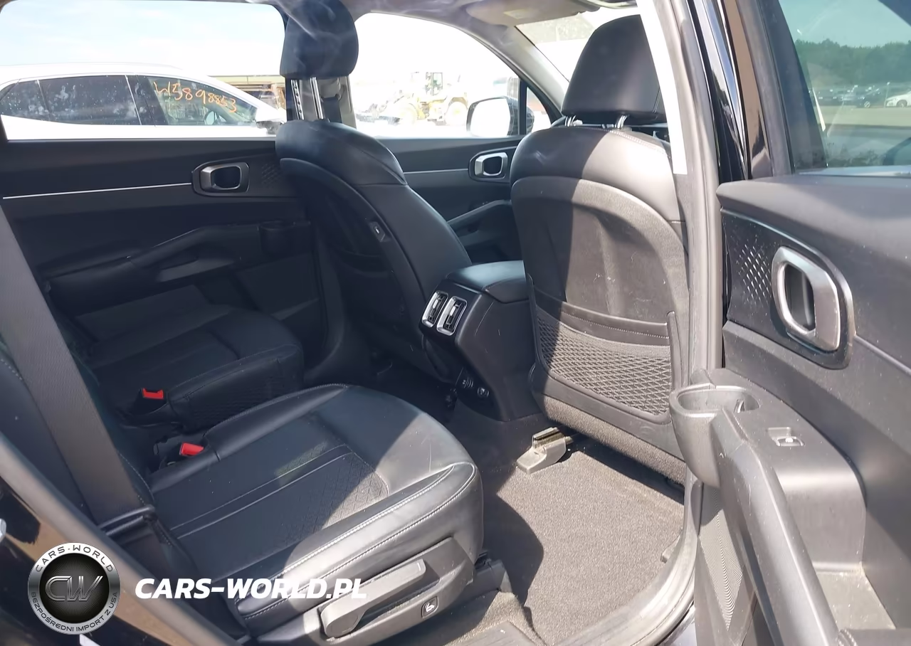 2022 Kia Sorento Hybrid S VIN:KNDRG4LG4N5089682 - 8