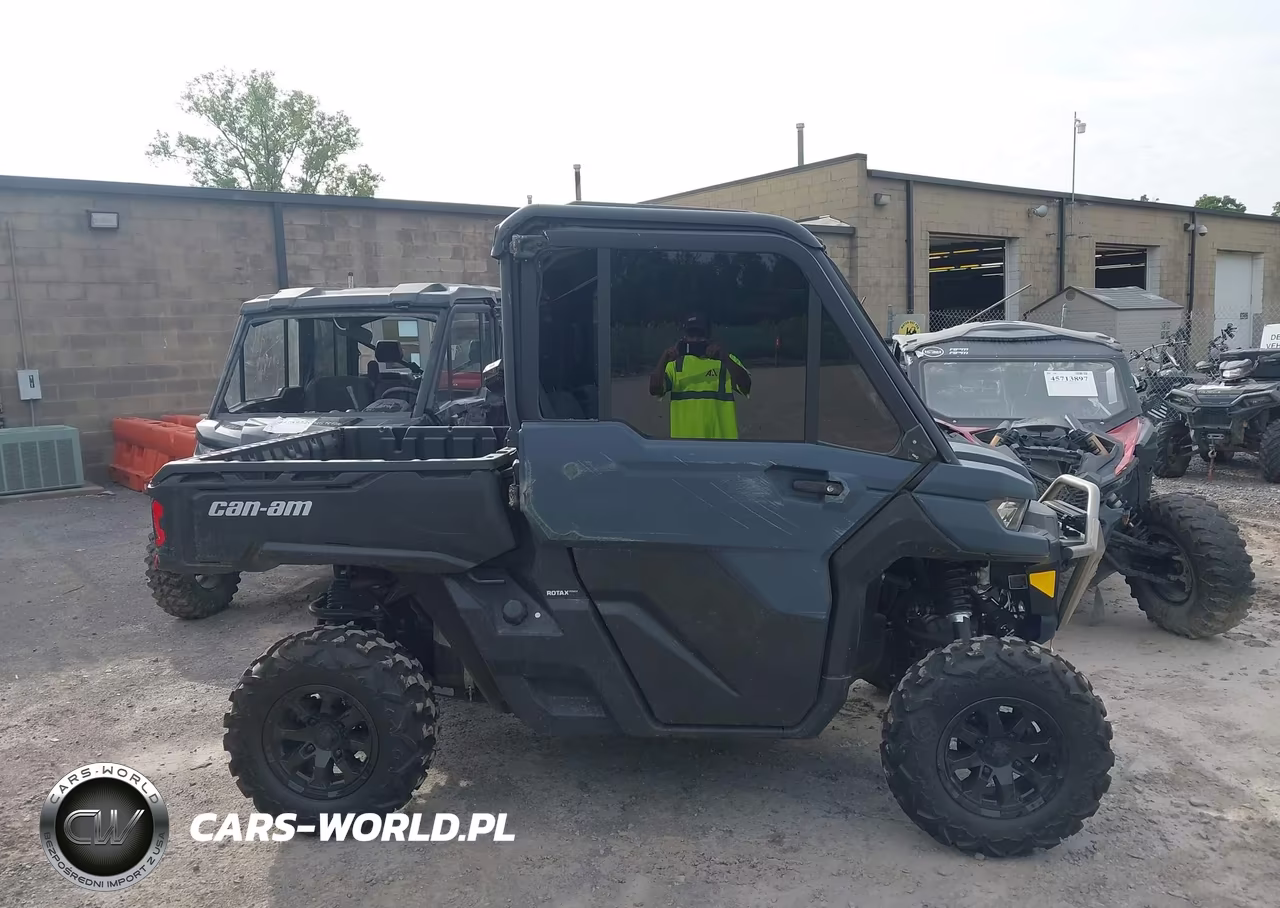 2025 Can-Am Defender Dps Cab Hd9 VIN:3JBUFAP47SK000963 - 12