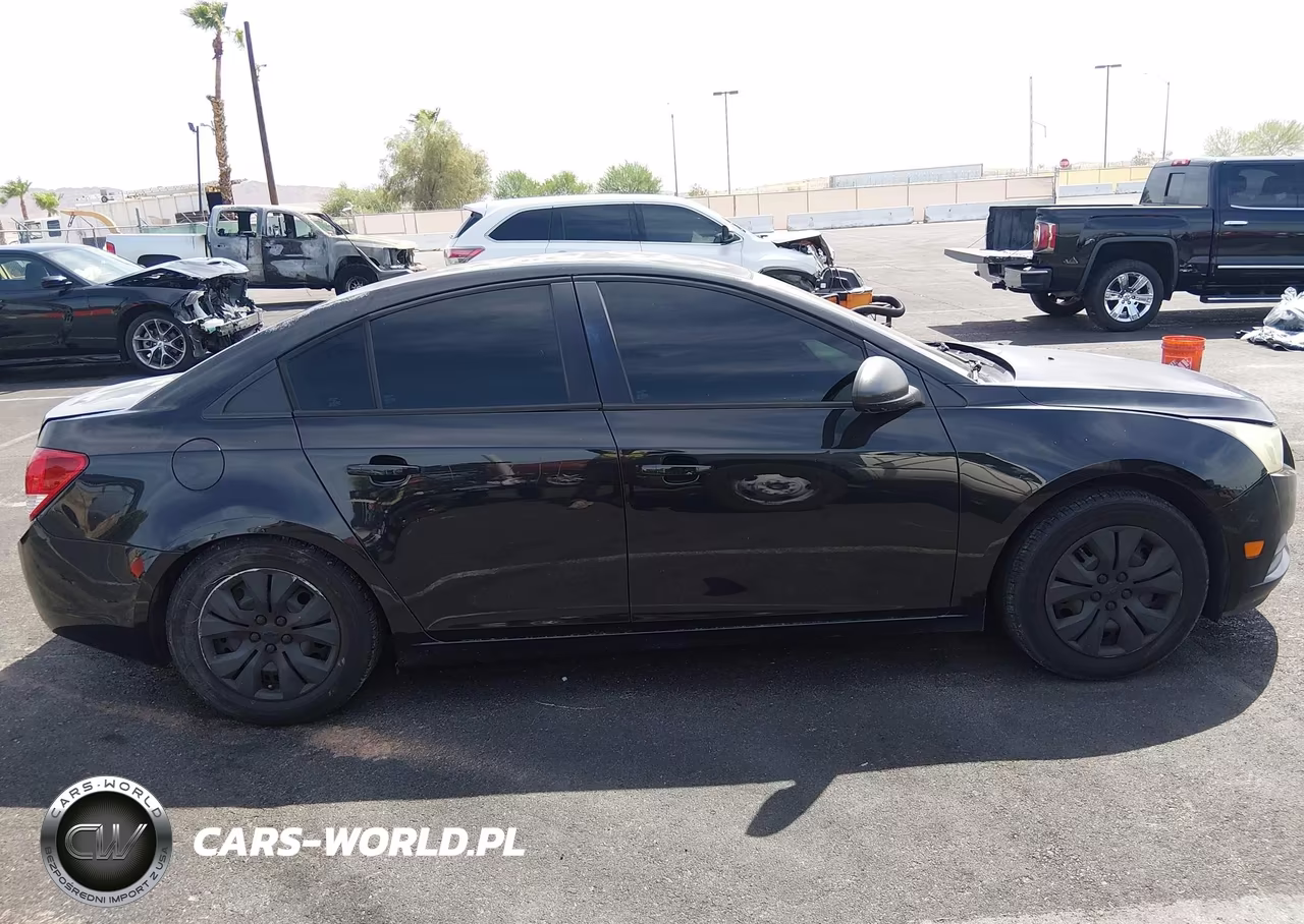 2013 Chevrolet Cruze Ls Auto VIN:1G1PA5SH1D7266323 - 13
