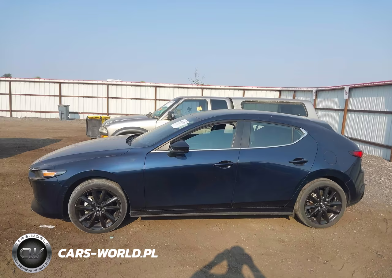 2025 Mazda Mazda3 2.5 S Select Sport VIN:JM1BPAKMXS1752988 - 14