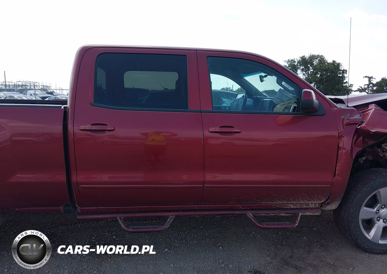 2018 Chevrolet Silverado 1500 2Lt VIN:3GCUKREC3JG509466 - 14