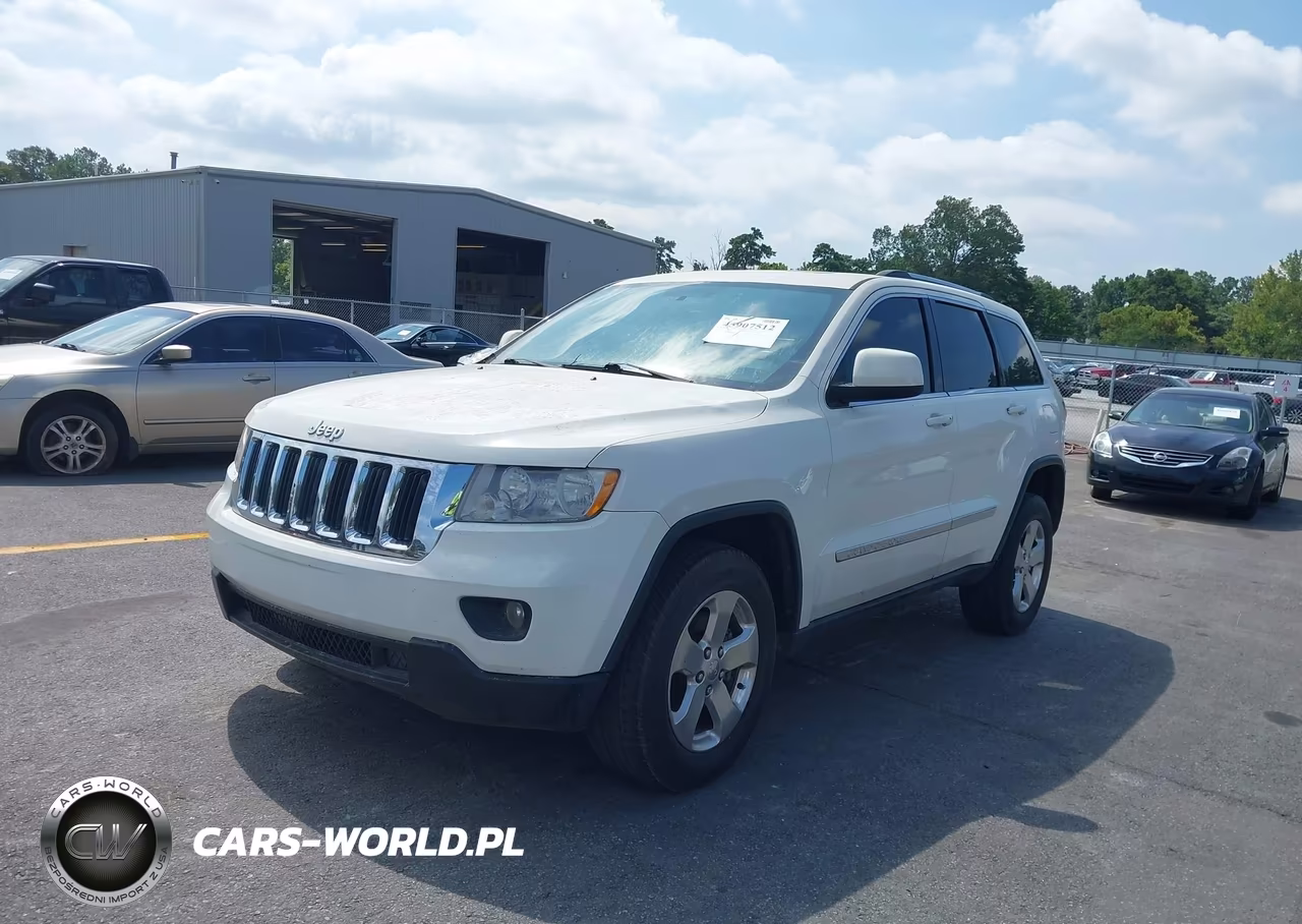 2012 Jeep Grand Cherokee Laredo VIN:1C4RJEAG1CC261086 - 2