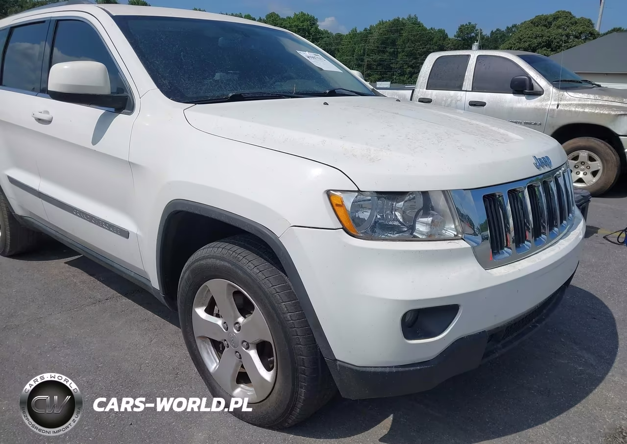 2012 Jeep Grand Cherokee Laredo VIN:1C4RJEAG1CC261086 - 6