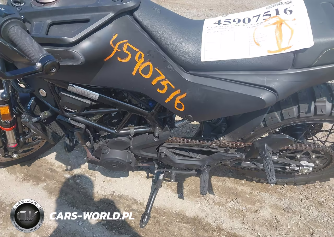 2021 Husqvarna Vitpilen 401-Svartpilen 401 VIN:MD2JUJ404MC201262 - 9