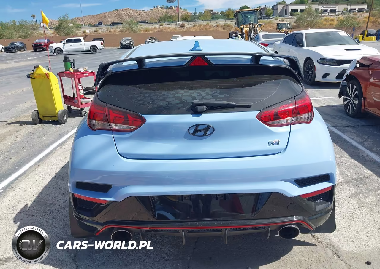 2019 Hyundai Veloster N VIN:KMHT36AH4KU001591 - 17