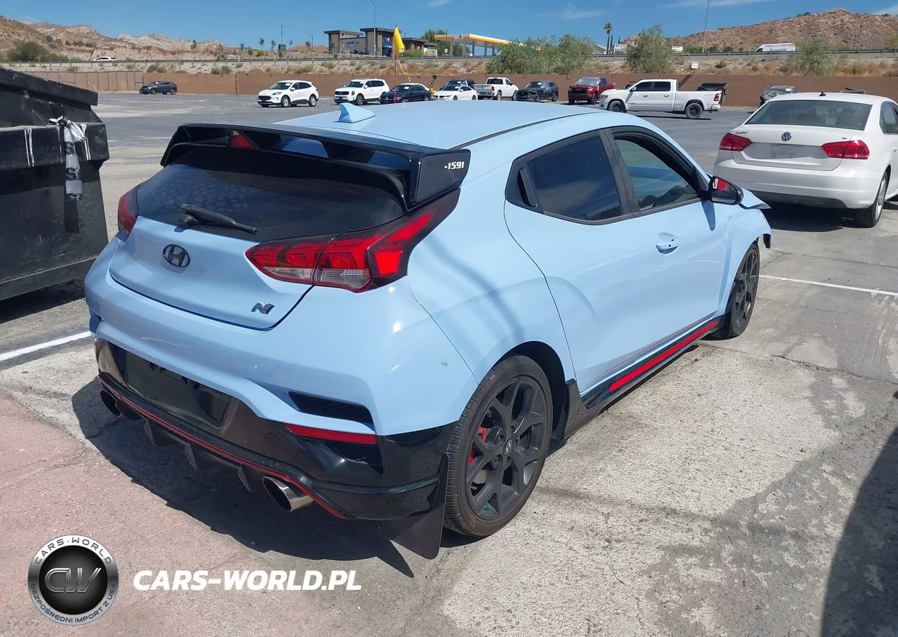 2019 Hyundai Veloster N VIN:KMHT36AH4KU001591 - 4