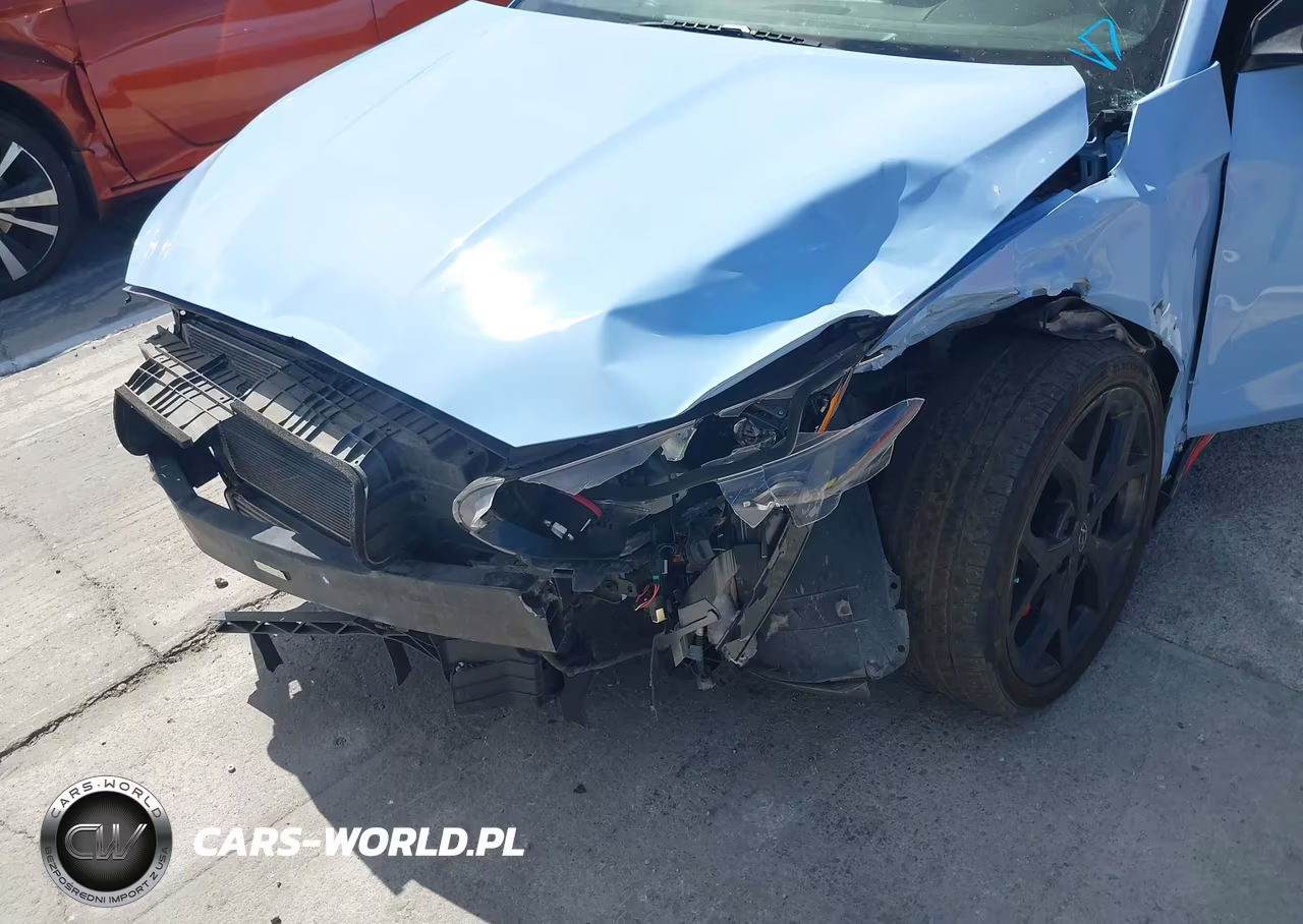 2019 Hyundai Veloster N VIN:KMHT36AH4KU001591 - 6