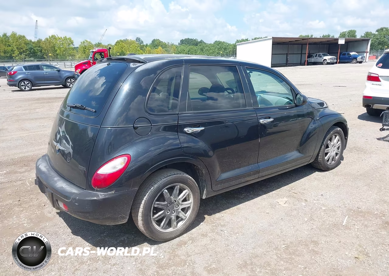 2009 Chrysler Pt Cruiser Touring VIN:3A8FY58969T559158 - 4